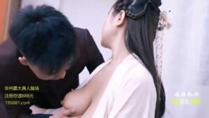 Phang em mặc cổ trang TQ cực đẹp